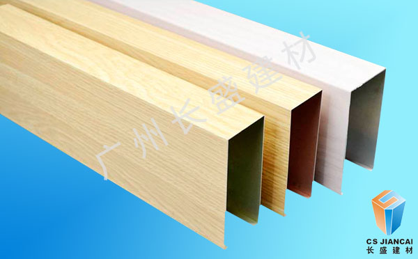 淺色木紋鋁方通實(shí)拍 淺色木紋鋁方通實(shí)拍