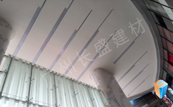 卜蜂中心_大門鋁單板吊頂效果實(shí)拍 卜蜂中心_大門鋁單板吊頂效果實(shí)拍