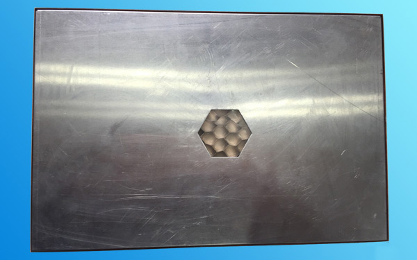 鋁蜂窩板詳細圖.jpg 鋁蜂窩板詳細圖.jpg