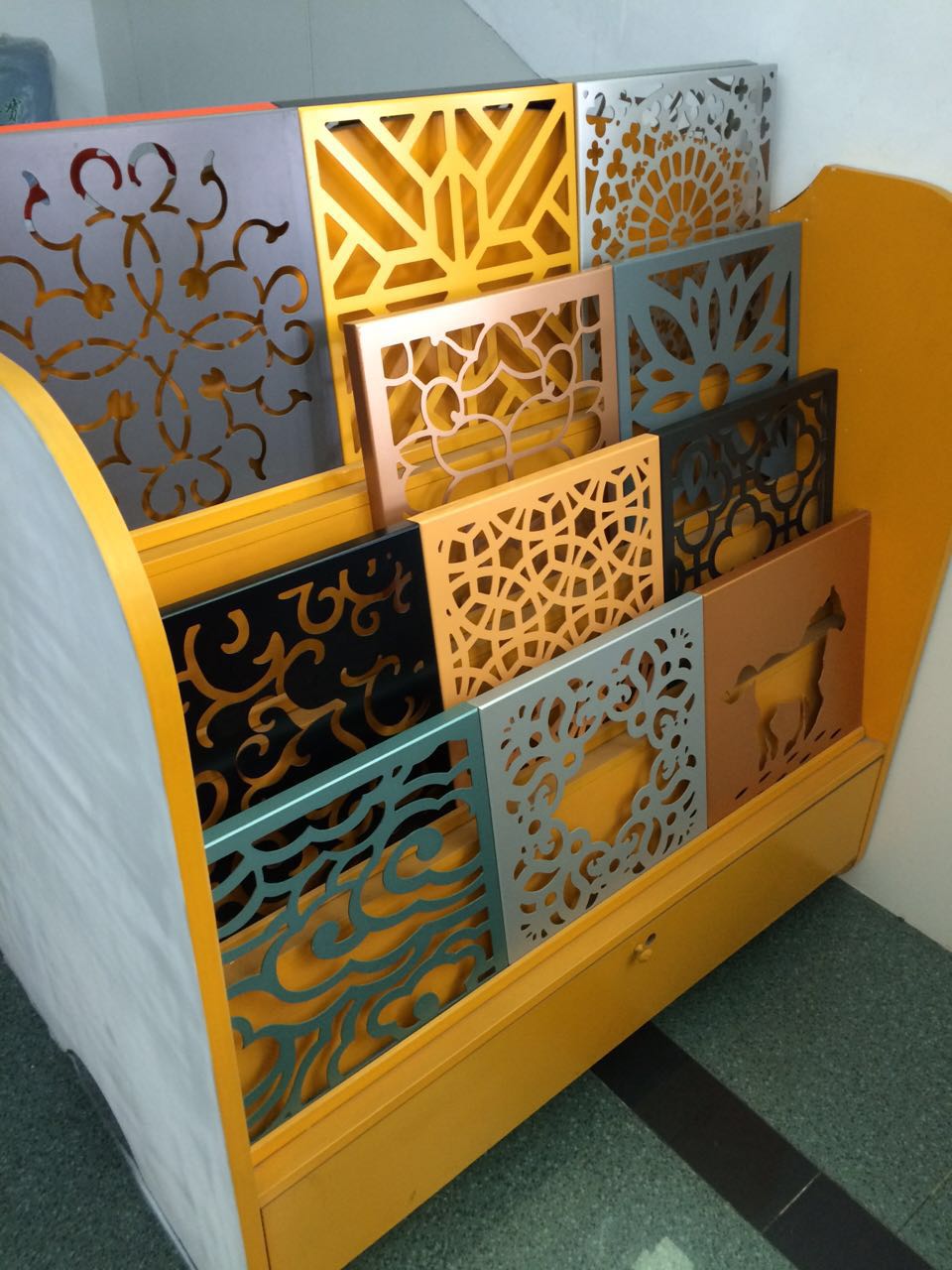 藝術(shù)雕花鋁單板樣品 藝術(shù)雕花鋁單板樣品